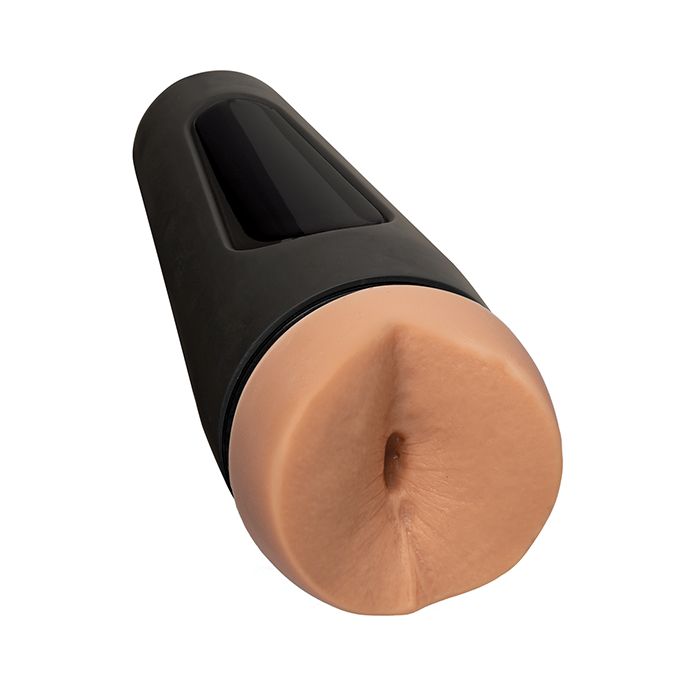 man-squeeze-ultraskyn-ass-stroker-pierce-paris4